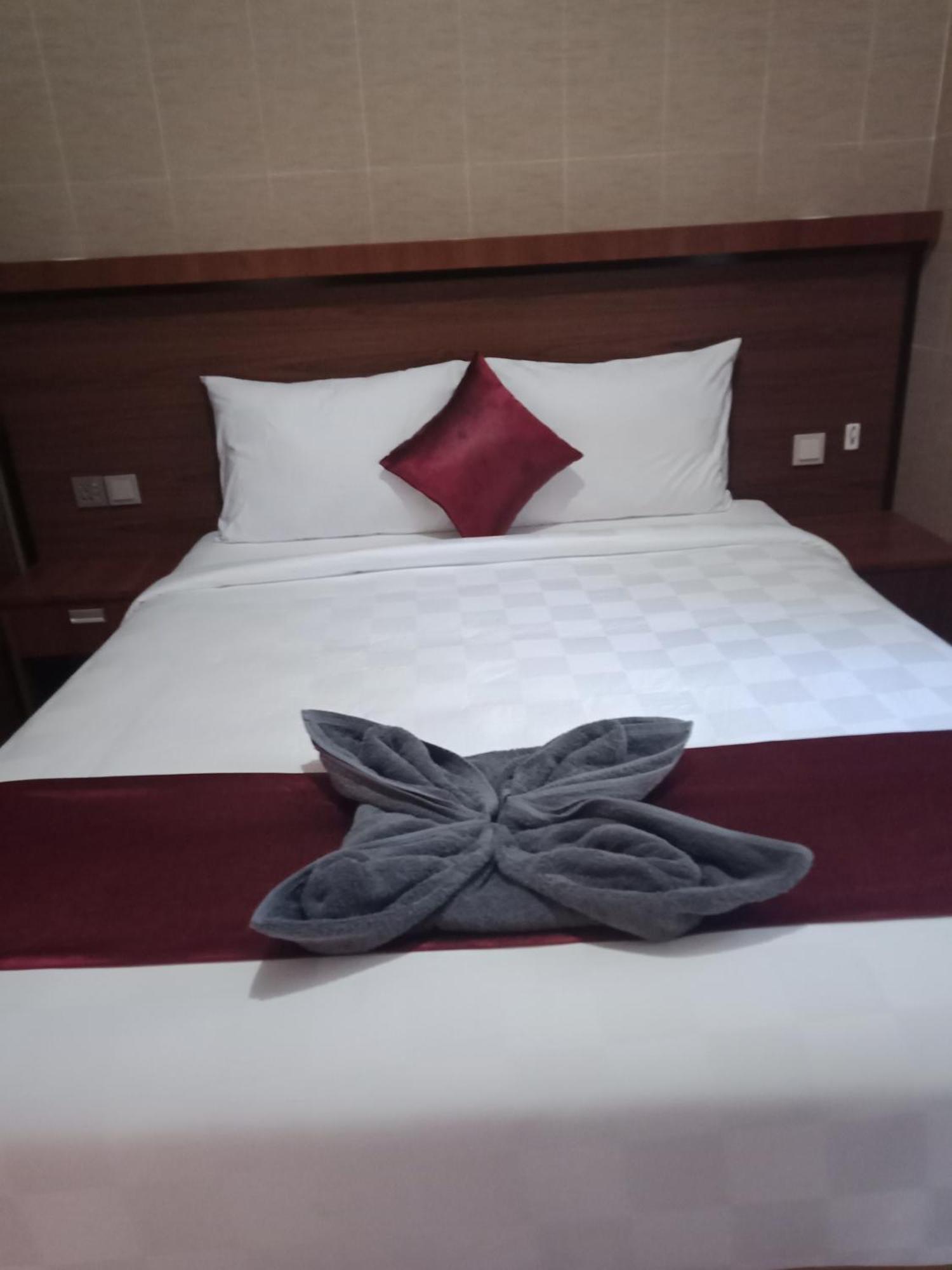 Tirtasuci House Hotel Кута Екстериор снимка